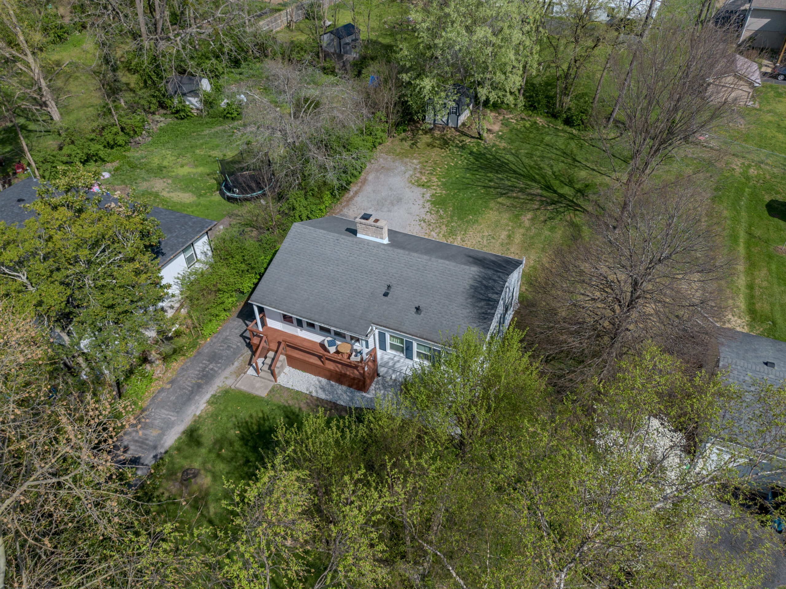 LP_705 East Drive-09